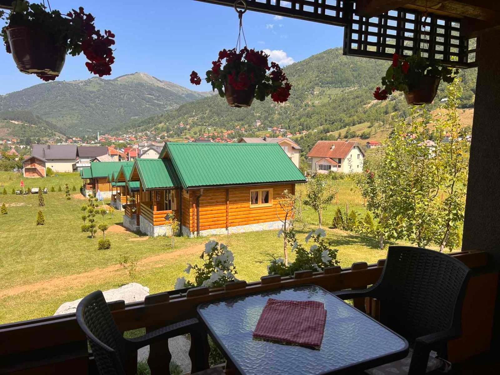 Villa Salerno Camp à Plav Extérieur photo